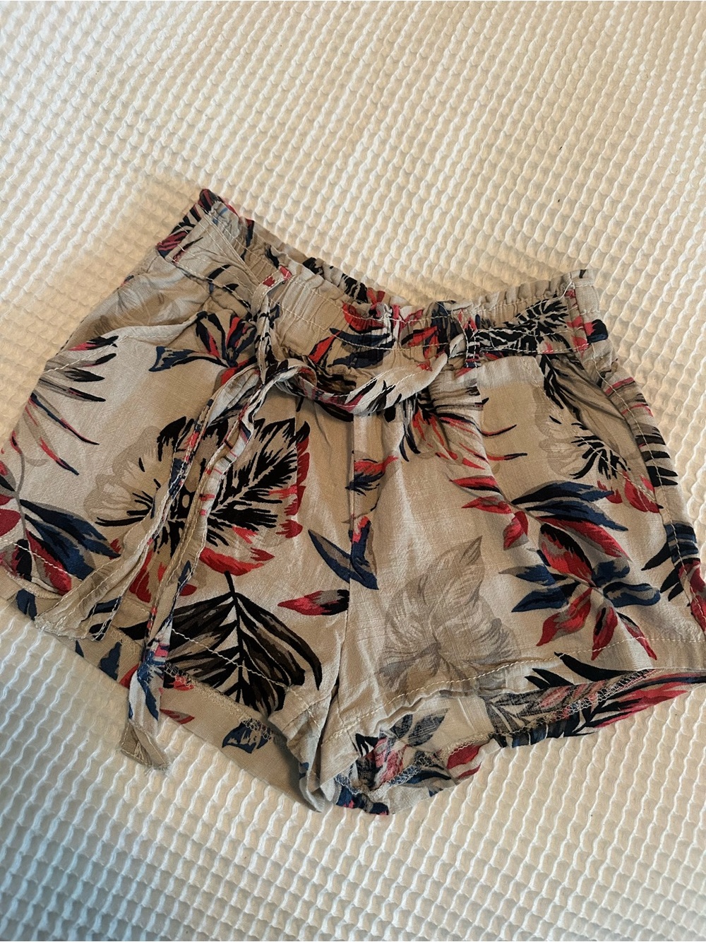 Cali 1850 XS Women’s Floral shorts